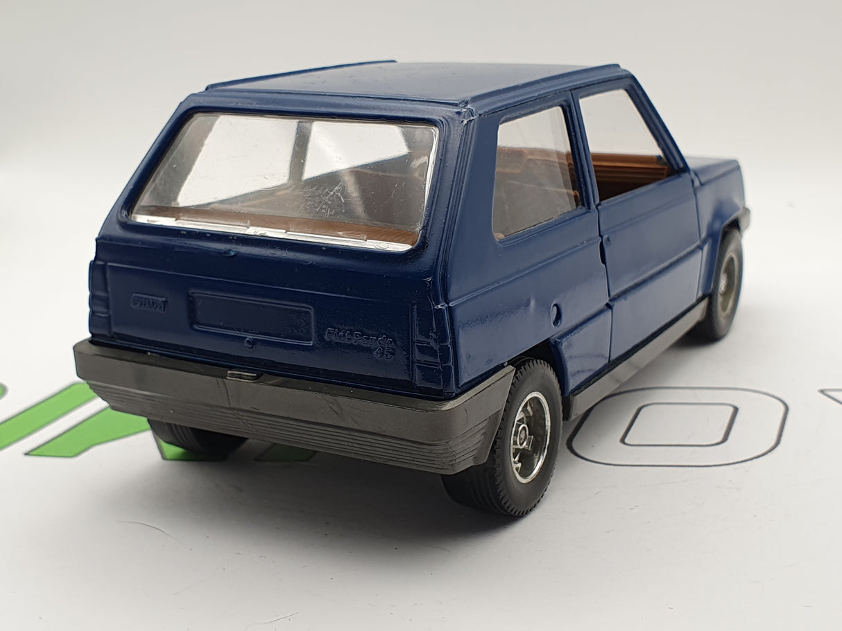 Fiat Panda Burago 1/24