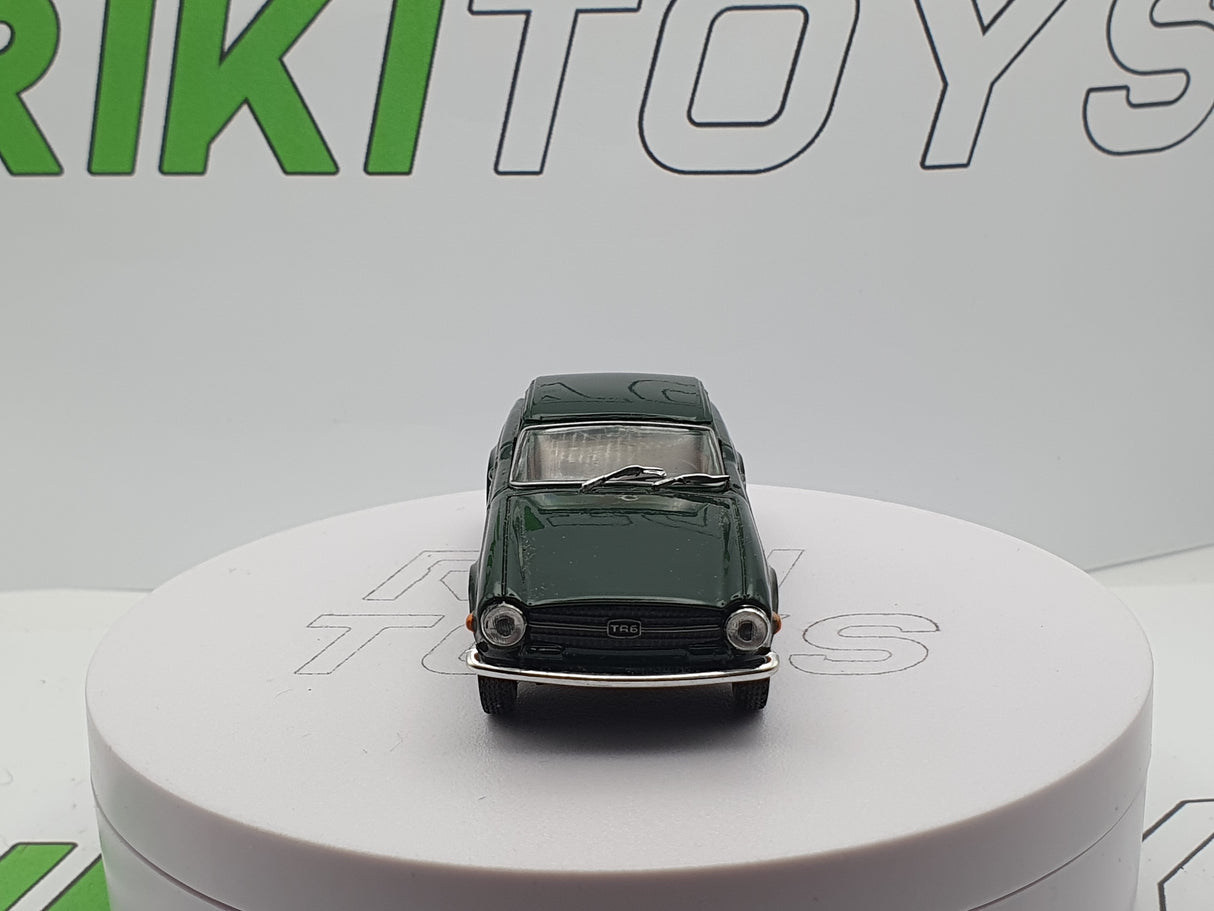 Triumph TR6 Solido 1/43