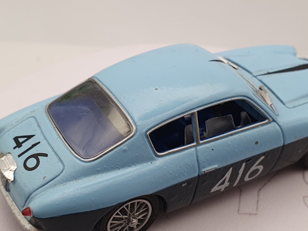 Alfa Romeo 1900 SSZ MetroMo 1/43 - RikiToys - MetroMo#