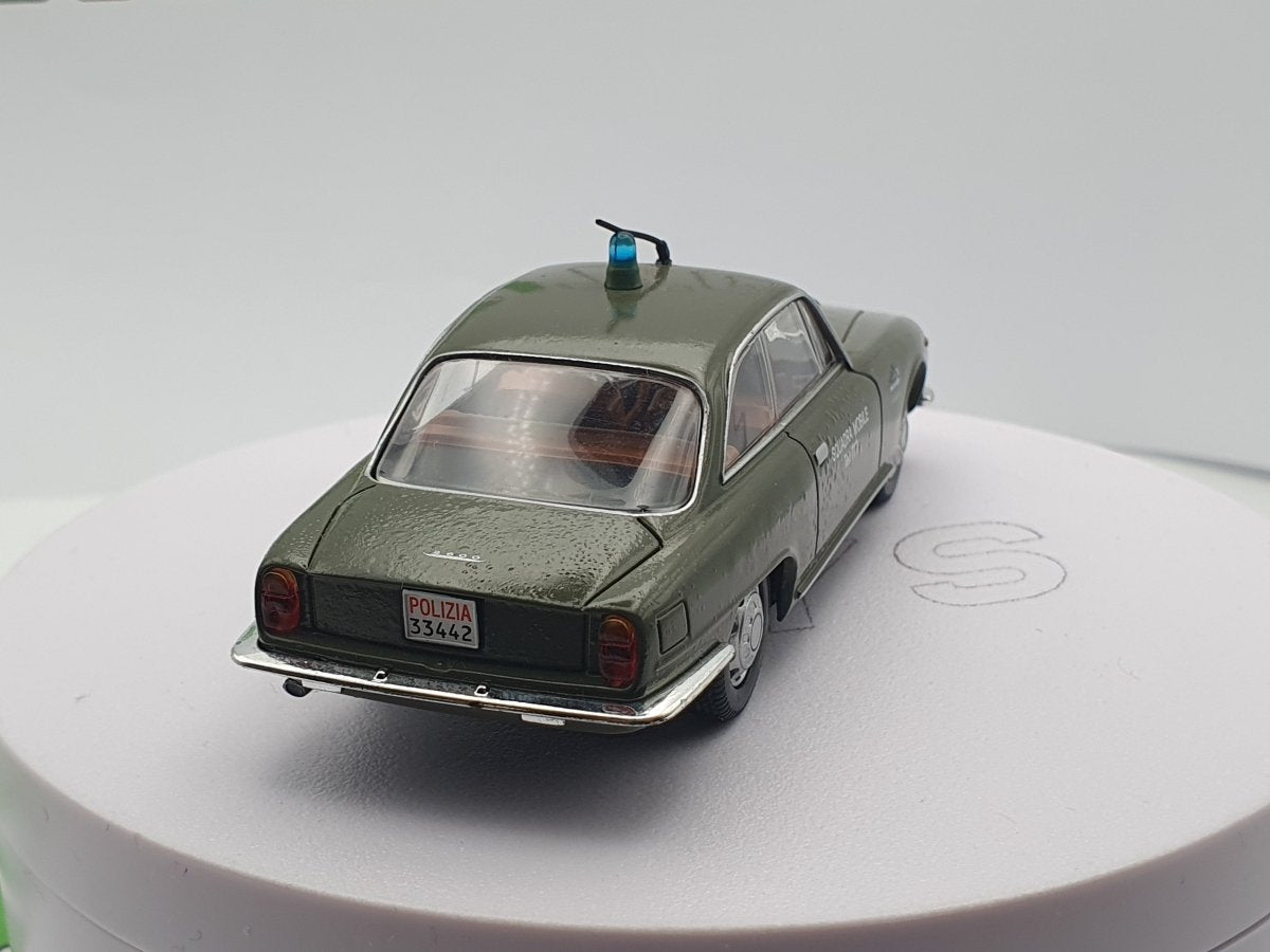 Alfa Romeo 2600 Sprint Polizia Edicola 1/43 - RikiToys - Edicola#