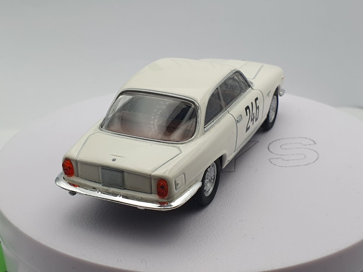 Alfa Romeo 2600 Sprint Race Edicola 1/43 - RikiToys - Edicola#