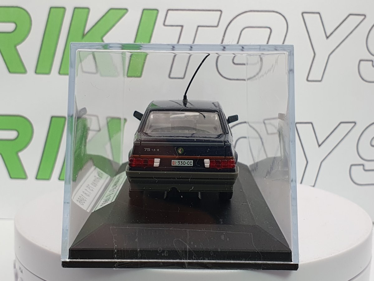 Alfa Romeo 75 Edicola 1/43 Blu - RikiToys - Edicola#