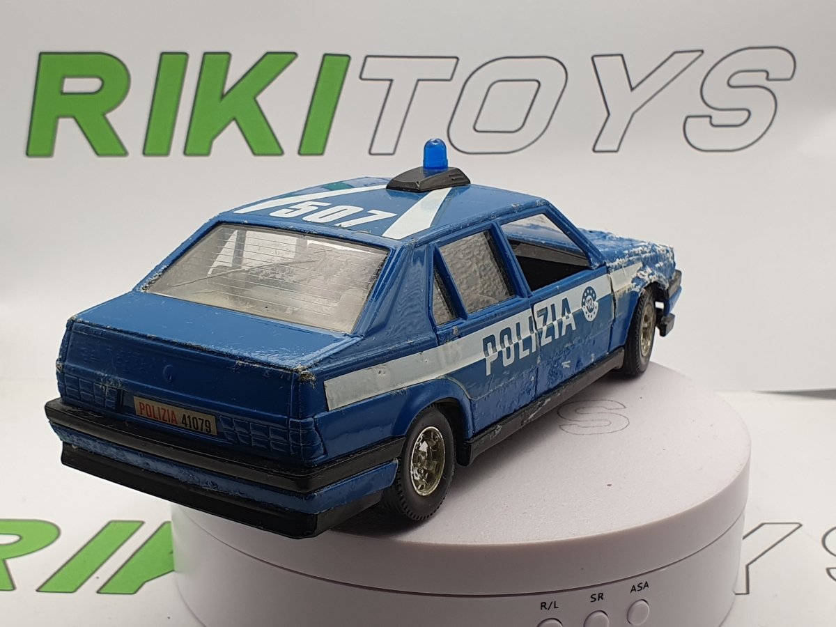 Alfa Romeo 75 Polizia Burago 1/24 - RikiToys - Burago#