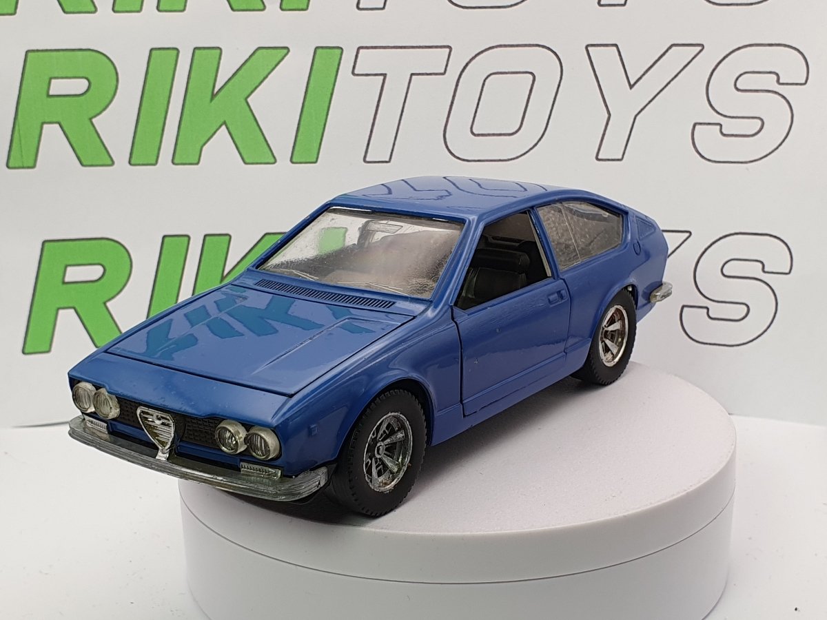 Alfa Romeo Alfetta GT Burago 1/24 Blu - RikiToys - Burago#