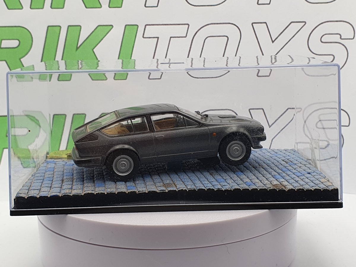 Alfa Romeo Alfetta GTV 6 007 Octopus Edicola 1/43 Grigio - RikiToys - Edicola#