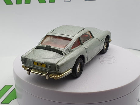 Aston Martin 007 Corgi Toys 1/38 - RikiToys - Corgi Toys#