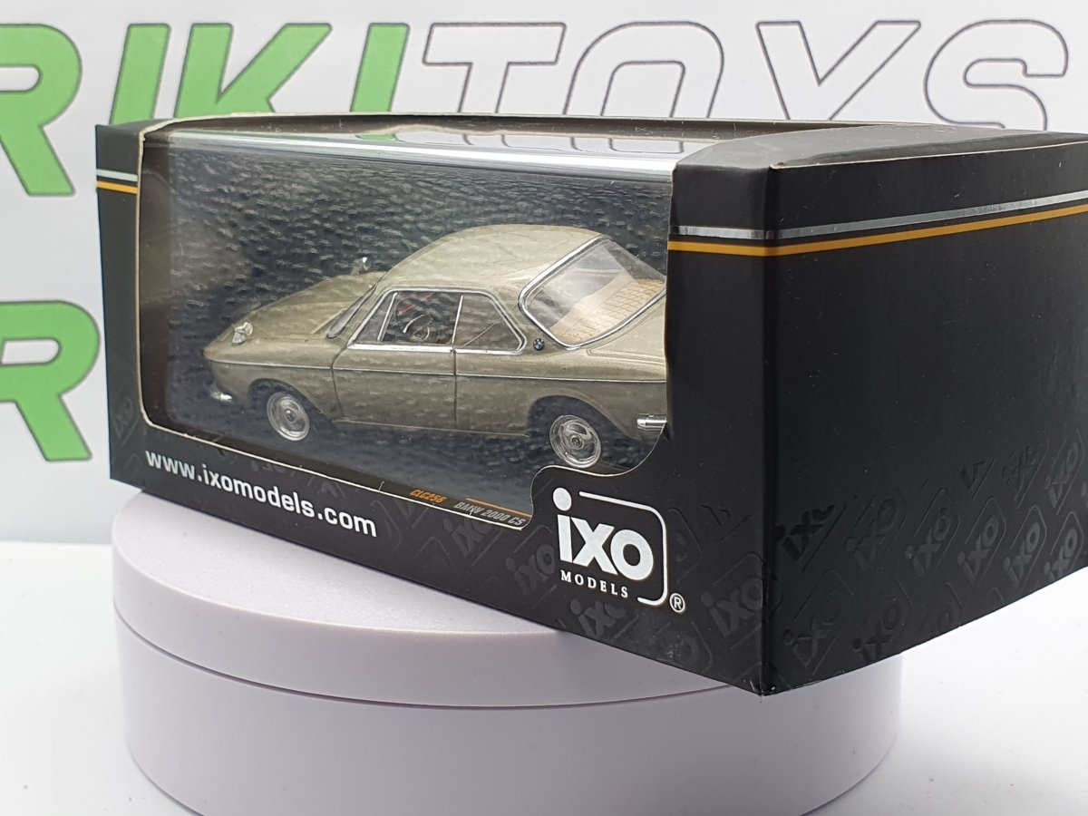 BMW 2000 CS 1970 IXO 1/43 Oro - RikiToys - IXO#