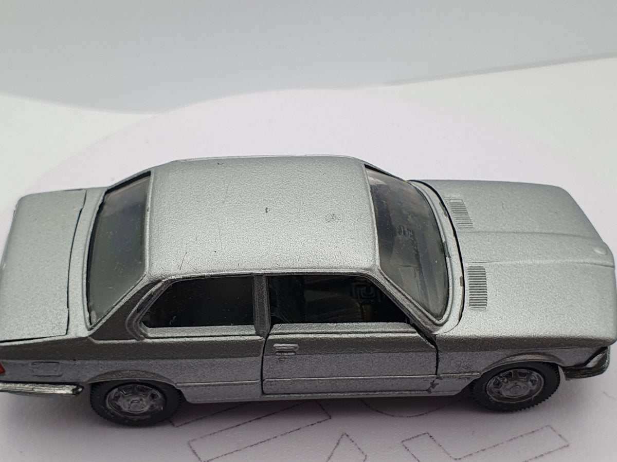 BMW 320 E21 Shuco 1/43 - RikiToys - Shuco#