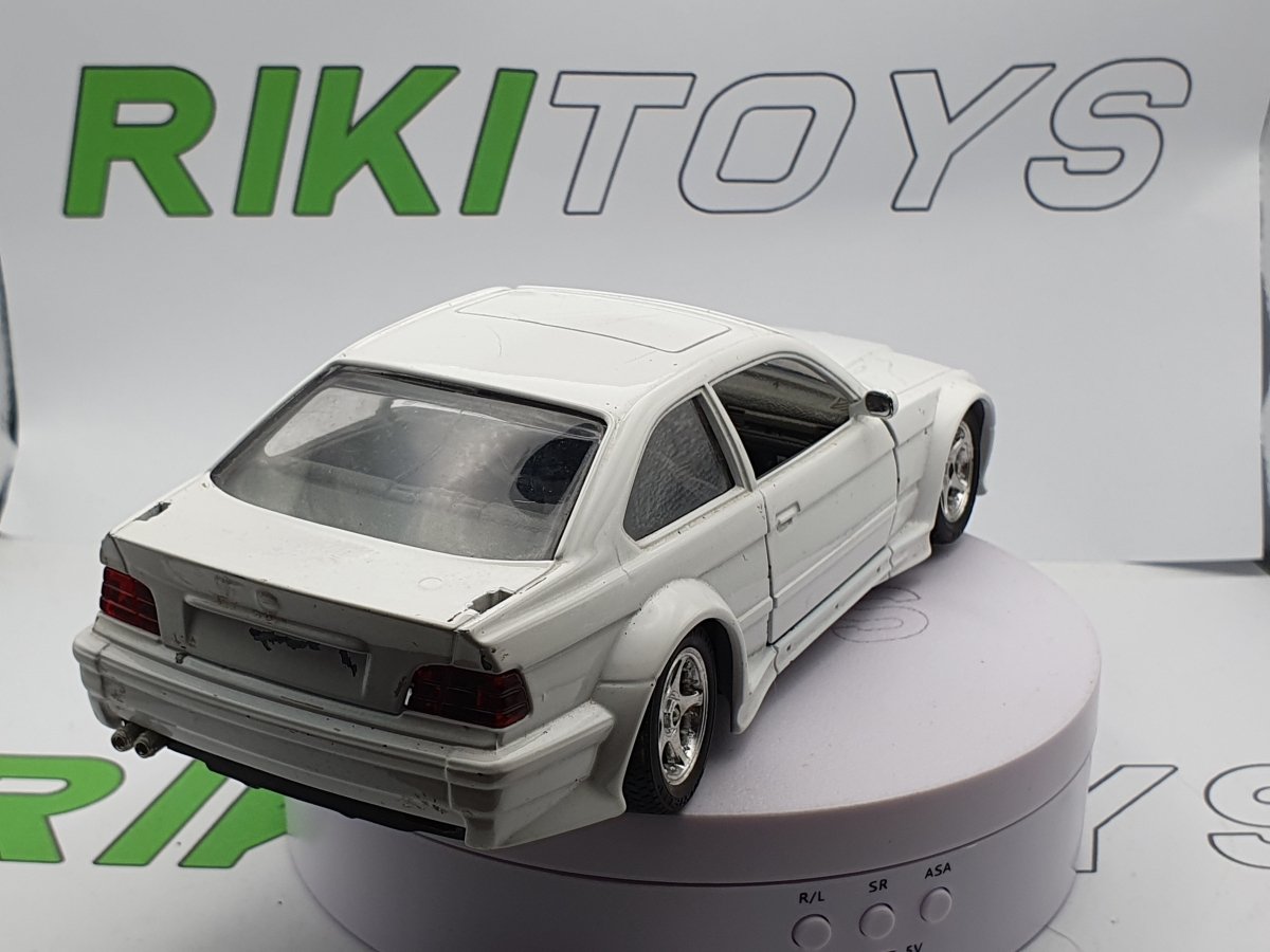 BMW M3 Stradale Burago 1/24 - RikiToys - Burago#