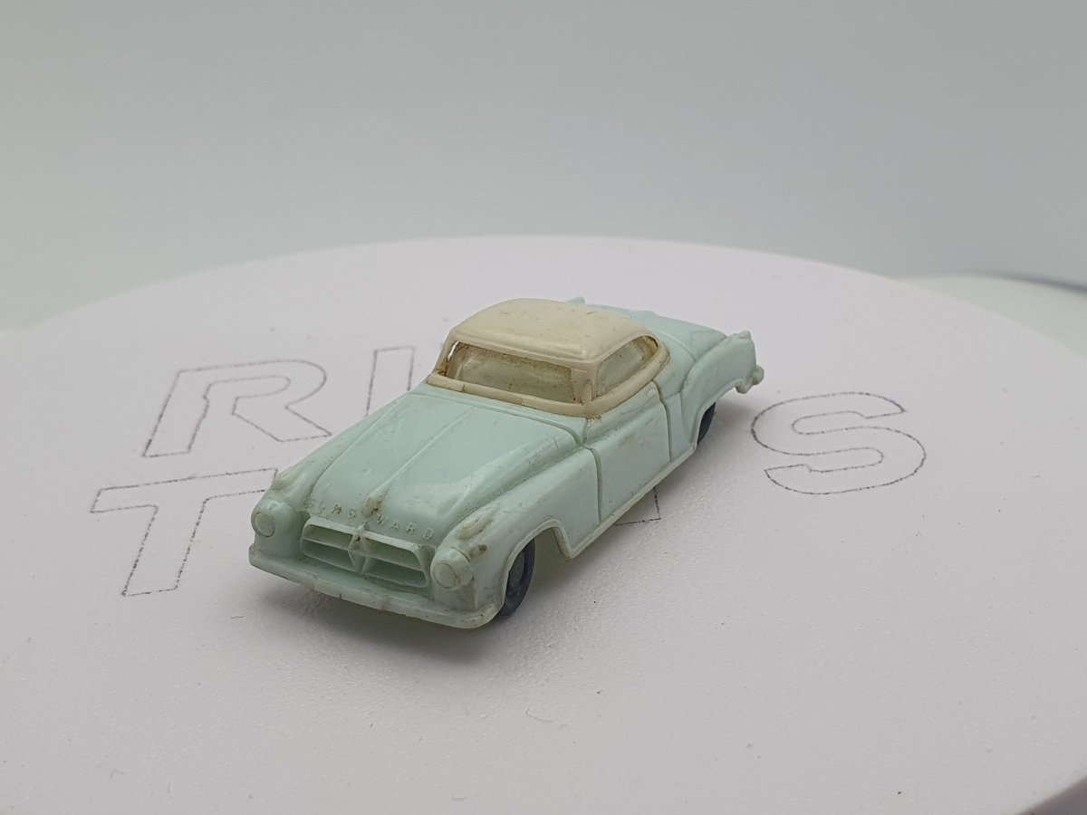 Borgward Isabella Coupè 1/70 - RikiToys - RikiToys#