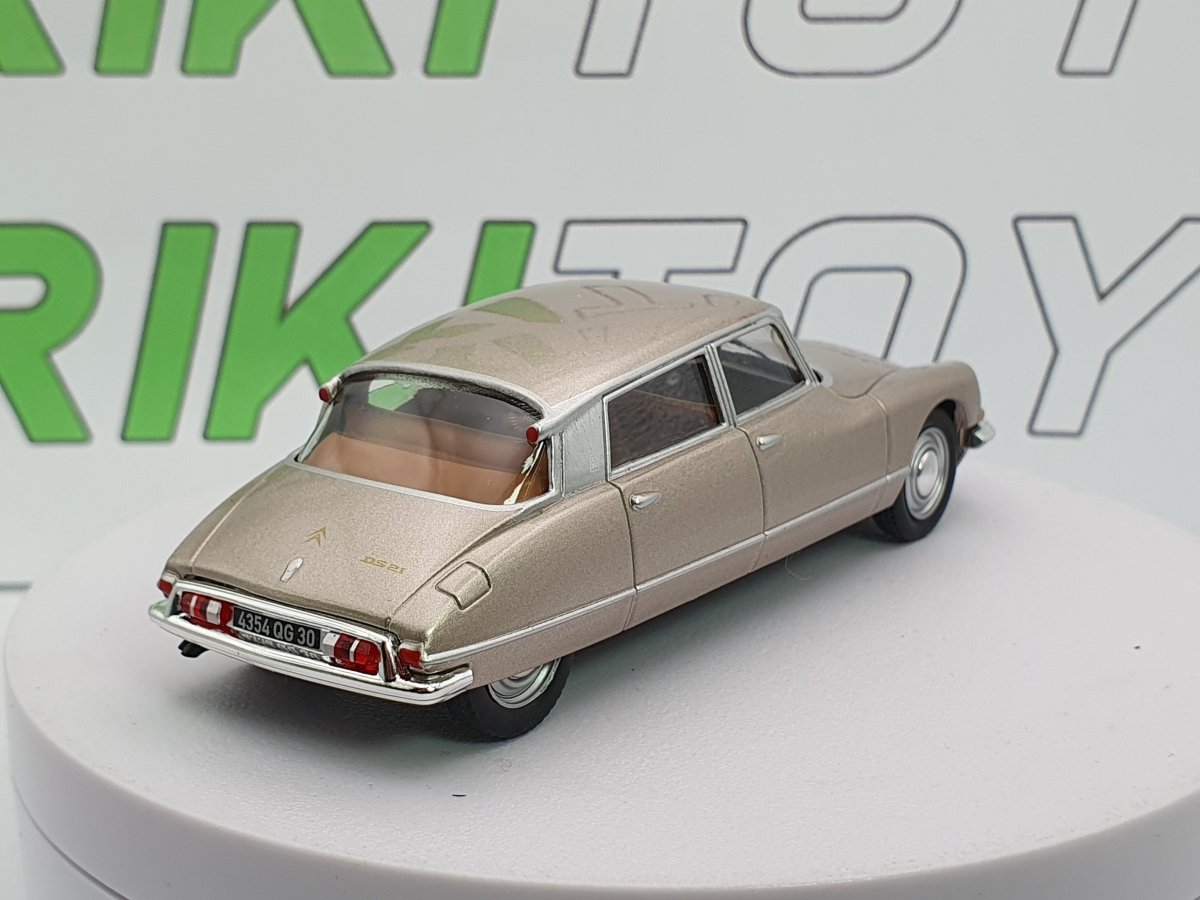 Citroen DS 21 Edicola 1/43 Oro - RikiToys - Edicola#