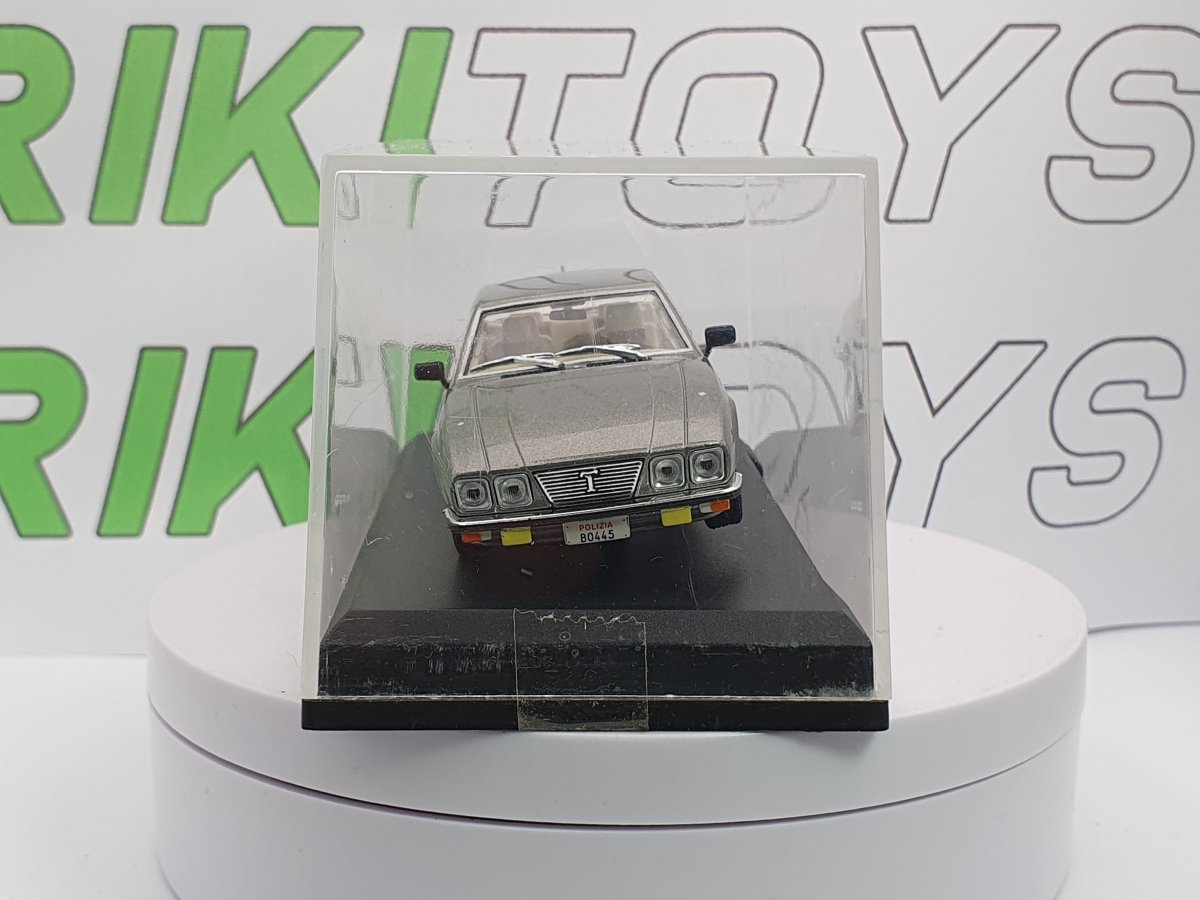 De Tomaso Deauville Edicola 1/43 Argento - RikiToys - Edicola#