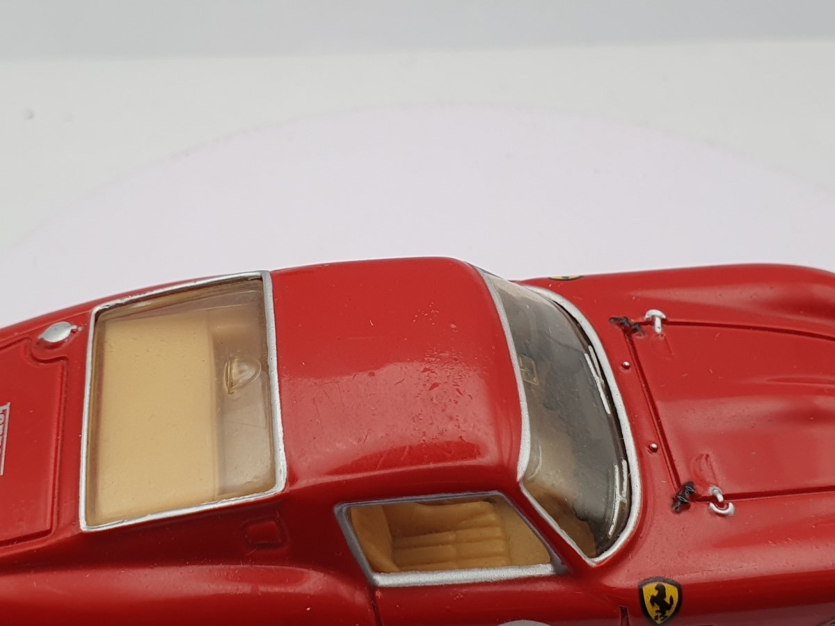 Ferrari 250 GTO 1962 Corgi 1/43 - RikiToys - Corgi#