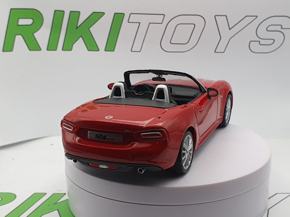 FIat 124 Spider Burago 1/24 - RikiToys - Burago#