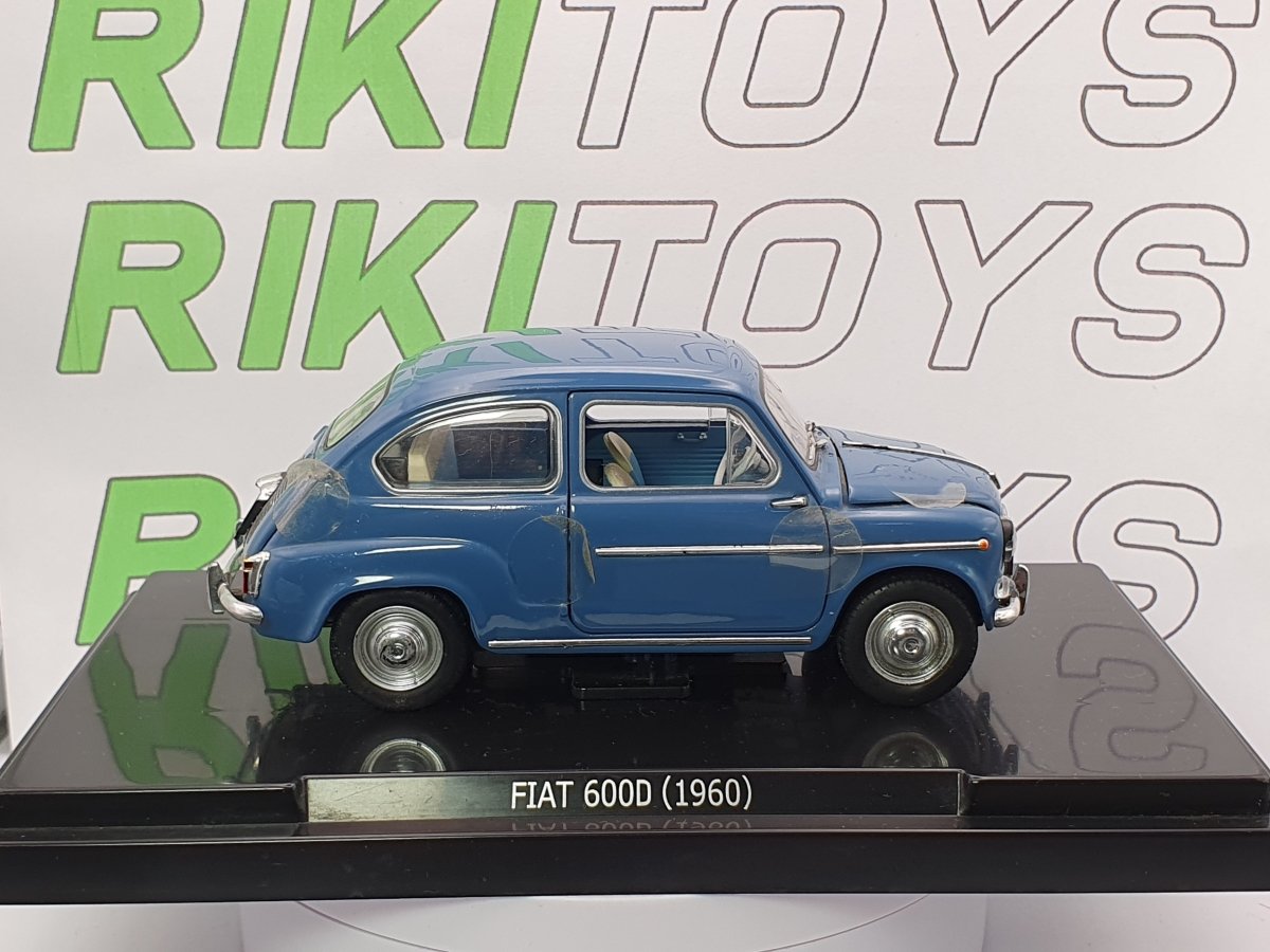 Fiat 600 D (1960) Edicola 1/24 Blu - RikiToys - Edicola#