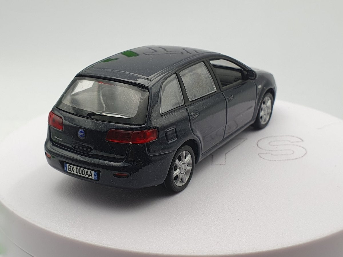 Fiat Croma 2005 Norev 1/43 - RikiToys - Norev#