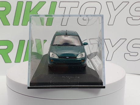 Ford Focus Station Wagon (1998) Minichamps 1/43 Verde - RikiToys - Minichamps#