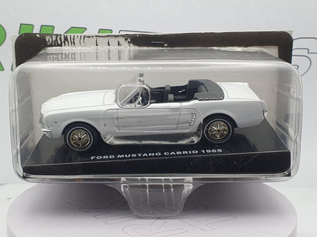 Ford Mustang Cabrio 1965 Edicola 1/43 - RikiToys - Edicola#