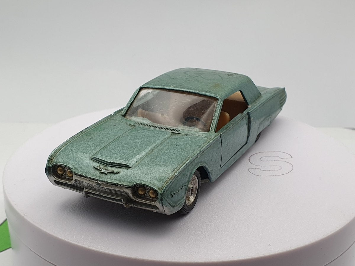 Ford Thunderbird Solido 1/43 - RikiToys - Solido#