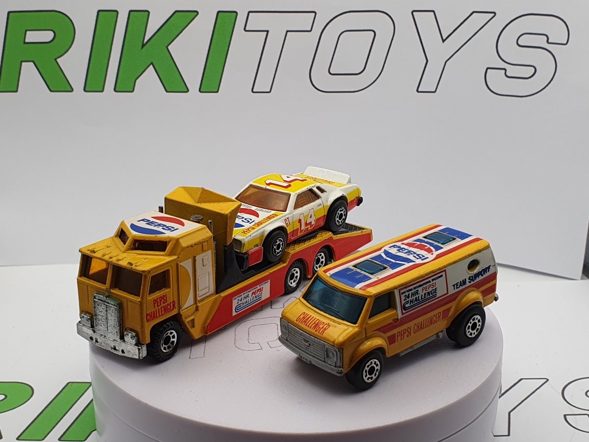 Kenworth Cat Transporter Set Matchbox 1/60 - RikiToys - Matchbox#