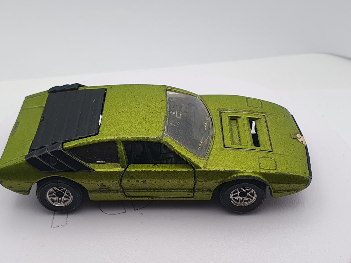 Lamborghini Urraco Politoys 1/43 - RikiToys - Politoys#