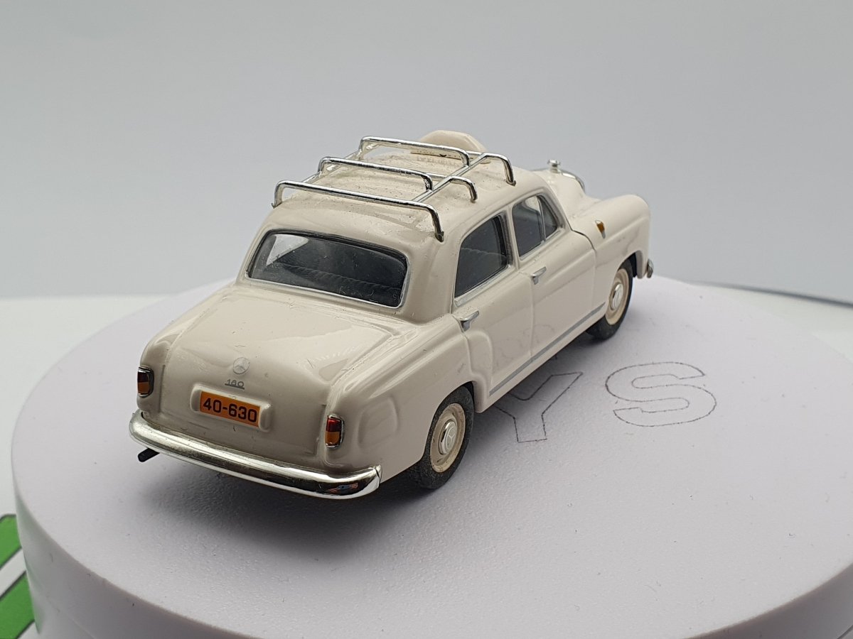 Mercedes 180 Taxi Edicola 1/43 - RikiToys - Edicola#