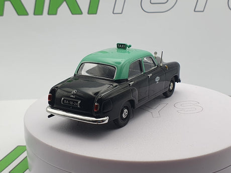 Mercedes 180 Taxi Lisbona Edicola 1/43 - RikiToys - Edicola#