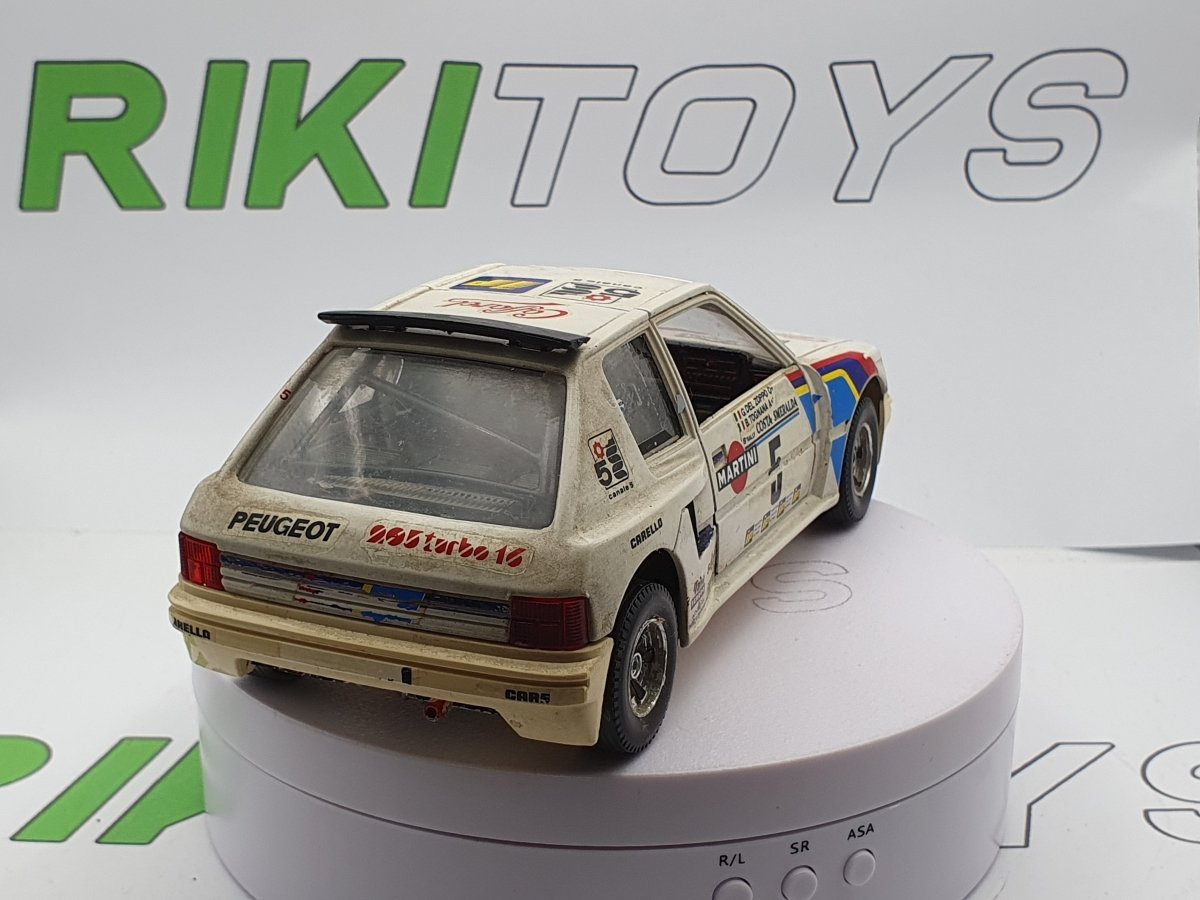 Peugeot 205 T16 Rally Burago 1/24 - RikiToys - Burago#