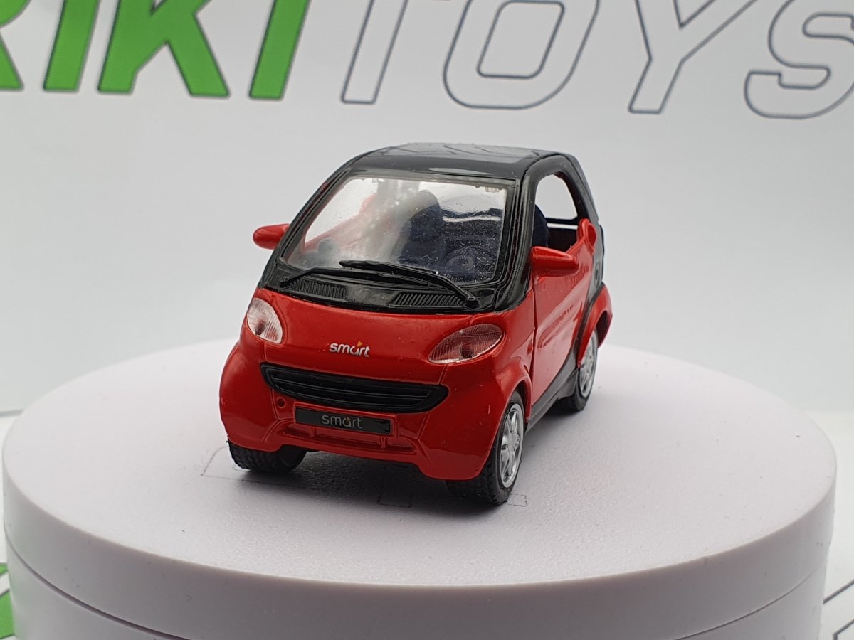 Smart Fortwo Maisto 1/38 - RikiToys - Maisto#