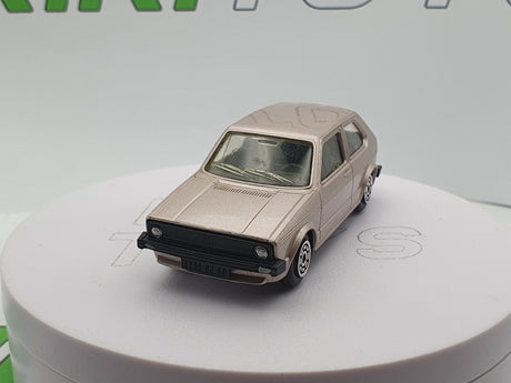 Volkswagen Golf 1 Norev 1/43 - RikiToys - Norev#