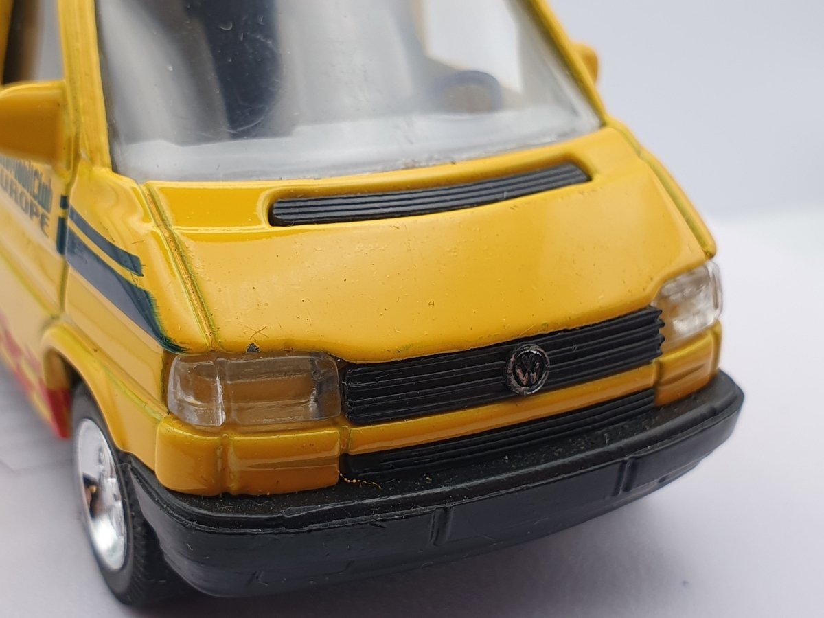 Volkswagen T4 Automobile Club EU Welly 1/43 - RikiToys - Welly#