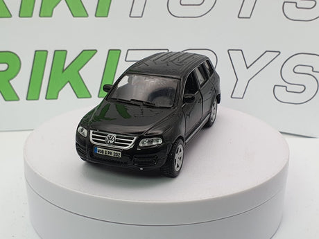 Volkswagen Touareg Maisto 1/42 Nero - RikiToys - Maisto#