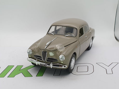 Alfa Romeo 1900 Leomodels 1/24 - RikiToys - Leomodels#