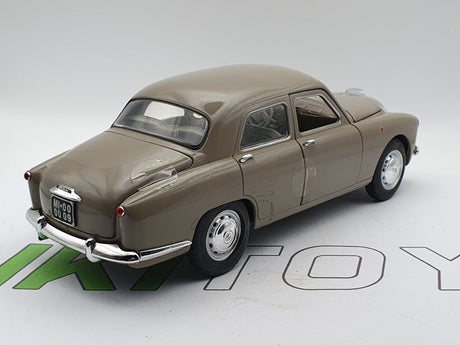 Alfa Romeo 1900 Leomodels 1/24 - RikiToys - Leomodels#