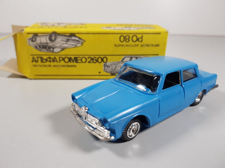 Alfa Romeo 2600 Berlina PO80 Urss 1/43 - RikiToys - Urss#