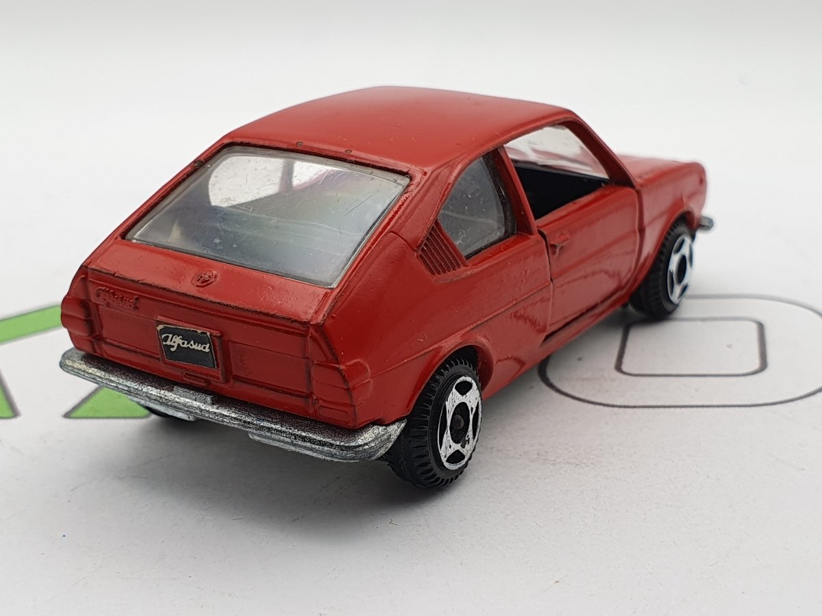 Alfa Romeo Alfasud N°E36 Politoys 1/43 - RikiToys - Politoys#