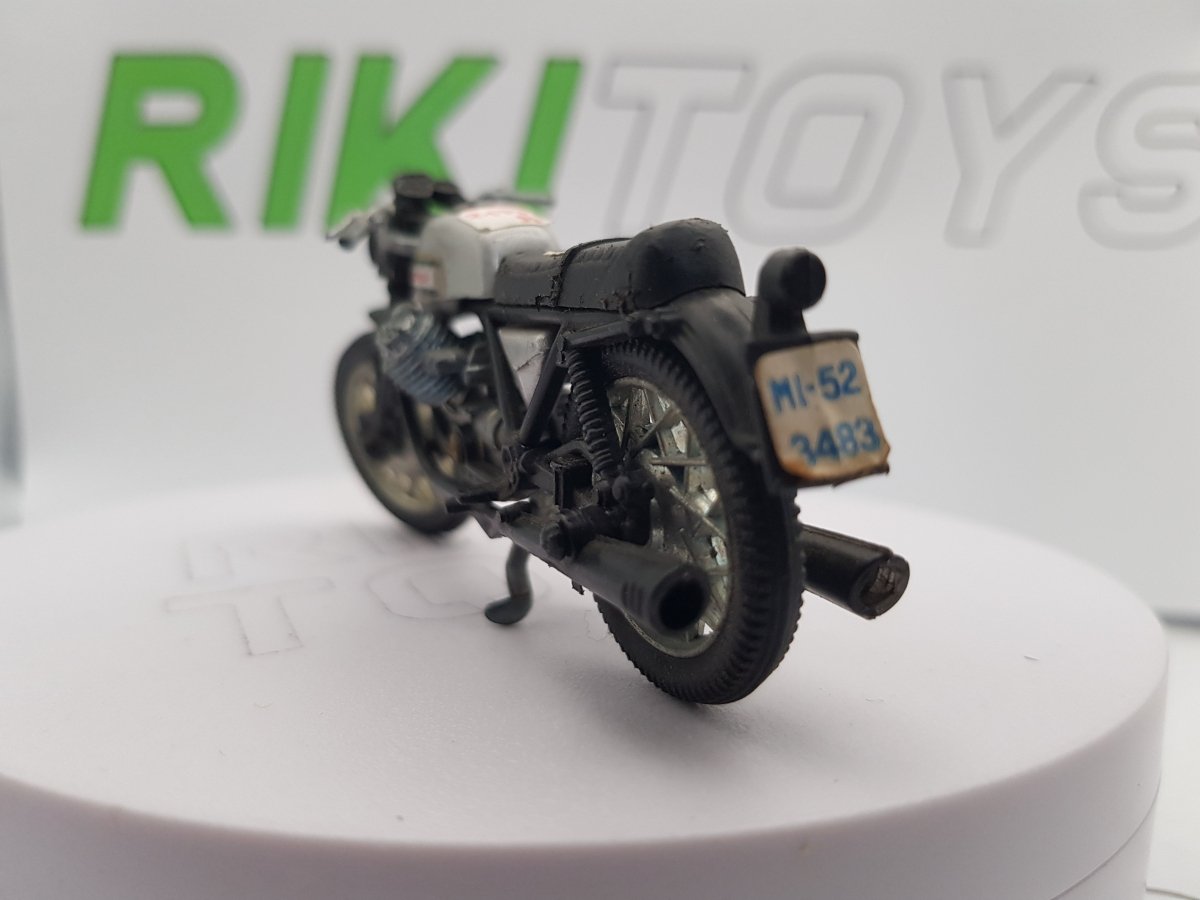 Benelli 500 Quattro Polistil 1/24 - RikiToys - Polistil#