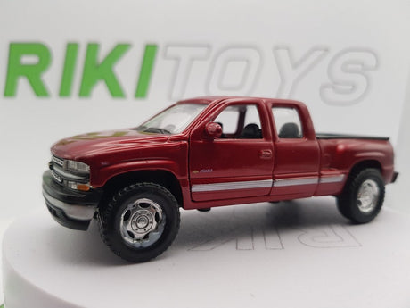 Chevrolet Silverado 1999 Welly 1/43 - RikiToys - Welly#