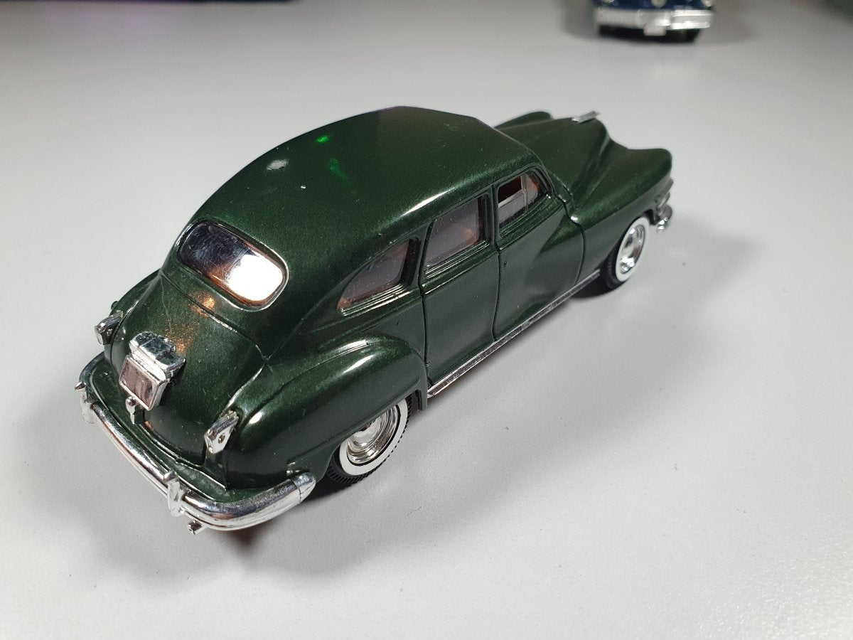 Chrysler WINDSOR 1946 Solido 1/43 - RikiToys - Solido#