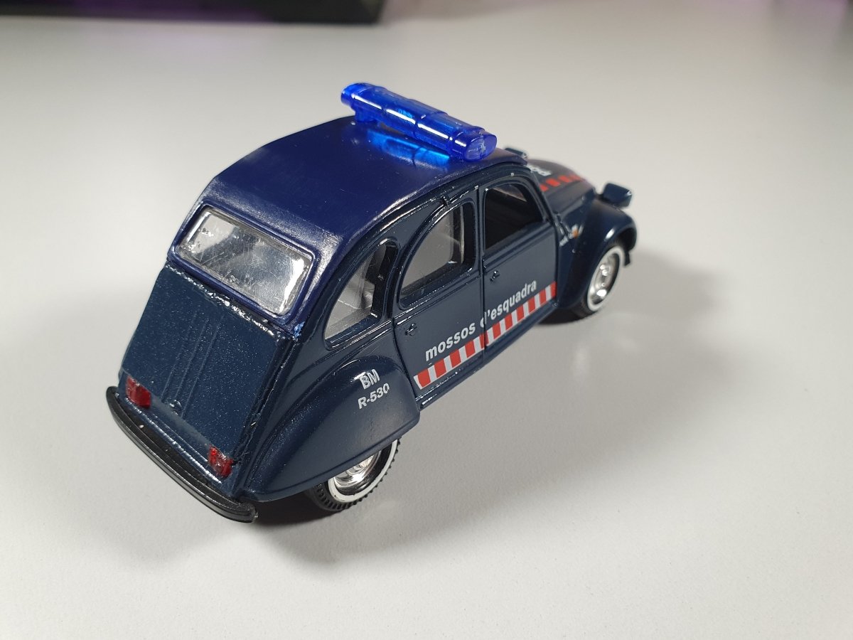 Citroen 2CV6 "Mossos D'Esquadra" Guisval 1/43 - RikiToys - Guisval#