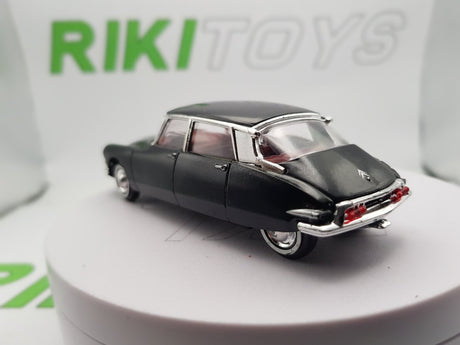 Citroen DS 19 Solido 1/43 - RikiToys - Solido#