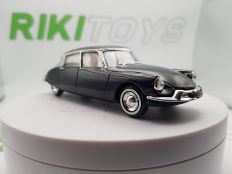 Citroen DS 19 Solido 1/43 - RikiToys - Solido#