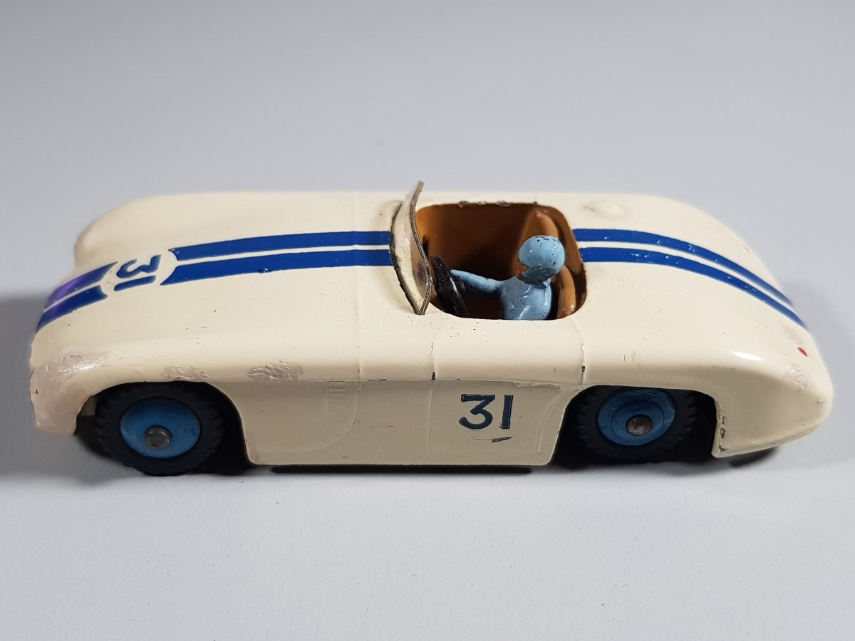 Cunningham N°133 Dinky Toys 1/43 - RikiToys - Dinky Toys#