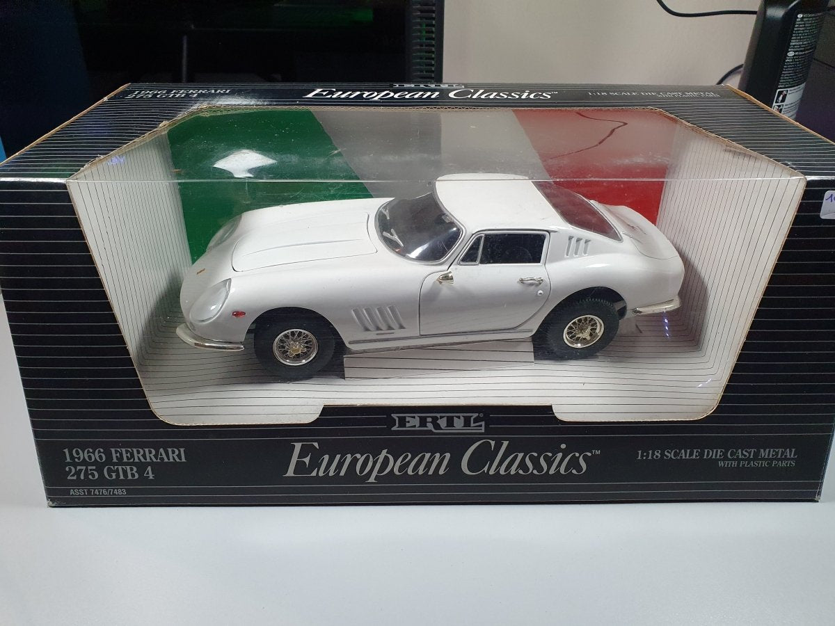 Ferrari 275 GTB 4 1966 ERTL 1/18 Con Scatola - RikiToys