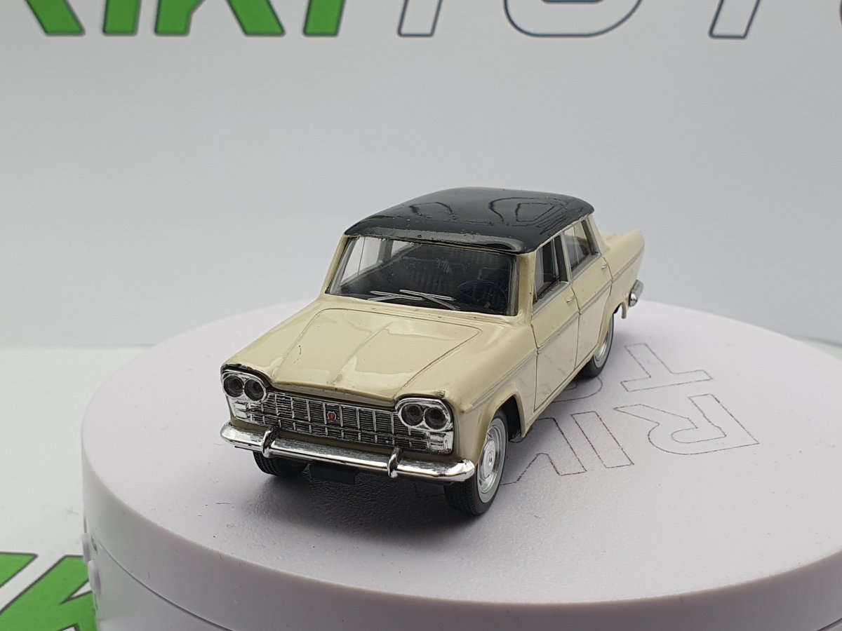 Fiat 2300 Berlina Norev 1/43 - RikiToys - Norev#