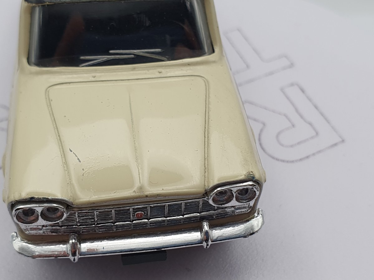 Fiat 2300 Berlina Norev 1/43 - RikiToys - Norev#