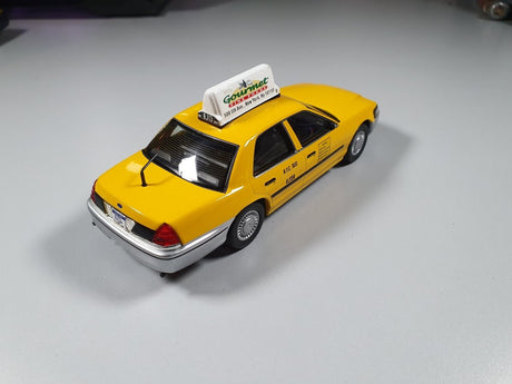 Ford Crown Victoria NY Taxi Hongwell 1/43 - RikiToys - Hongwell#