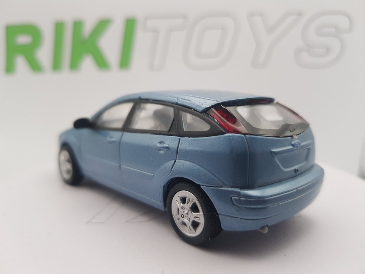 Ford Focus Berlina 1 Serie New Ray 1/43 - RikiToys - New Ray#