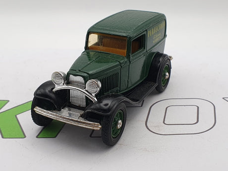 Ford Panel Delivery Truck 1932 ERTL 1/43 - RikiToys - ERTL#