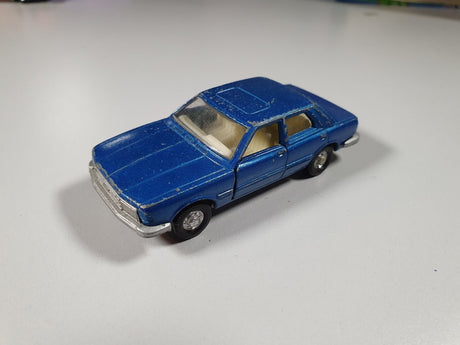 Ford Taunus Mira 1/66 - RikiToys - Mira#